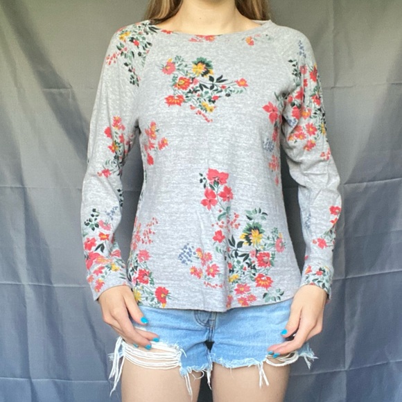 Loft Medium Floral Grey Crewneck Sweater 100% Cotton - Picture 2 of 7